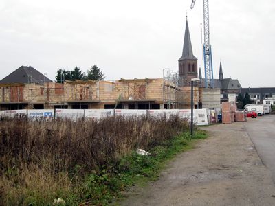 Die Aufnahme vom 5.12.2013 zeigt den Baufortschritt des Baukomplexes Stahl am Pottbäckerweg.