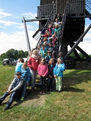 Unsere alte Bockwindmühle ist bekannt bei Jung und Alt.